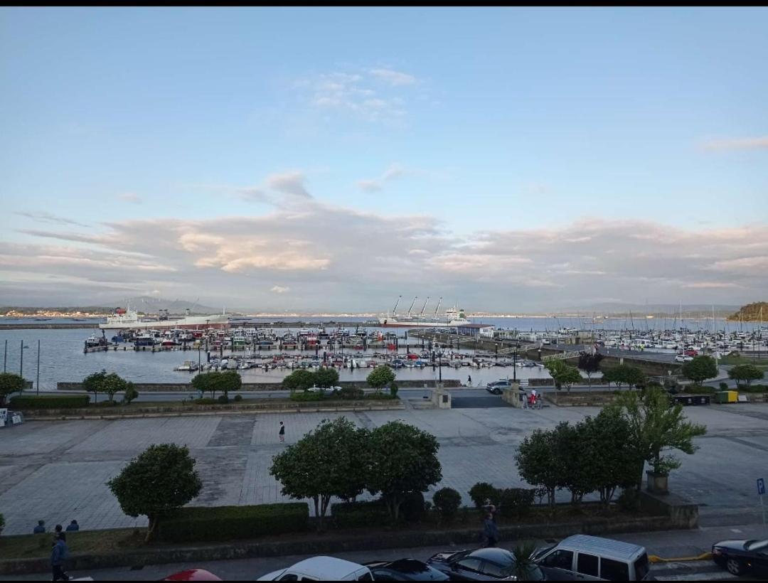 Apartament Vistas Al Puerto A Pobra do Caramiñal Pokój zdjęcie